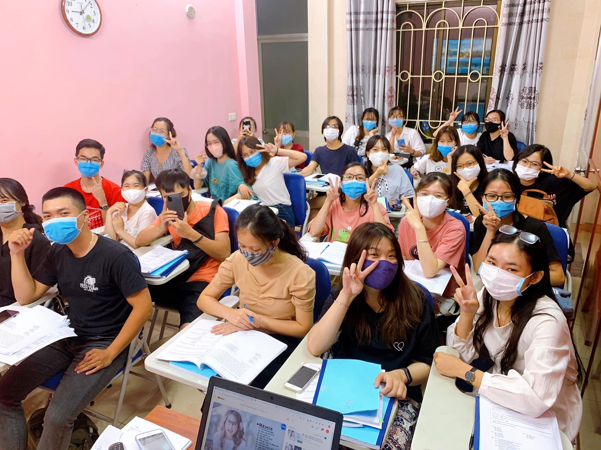 z3357103054546 33e3f91cb4b6965bc382df599f71912b